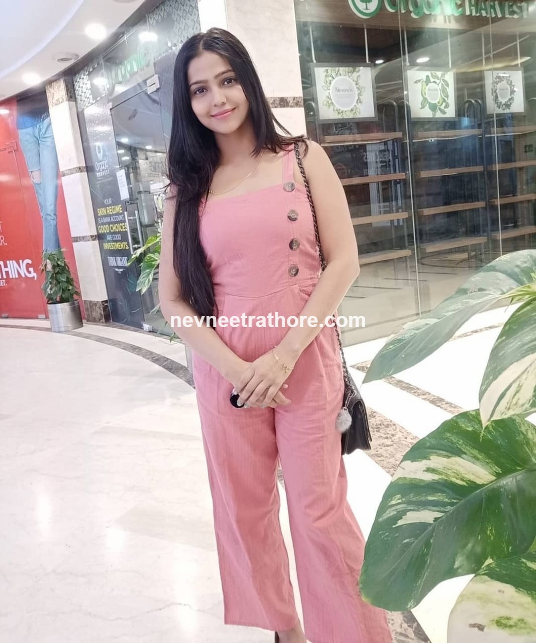 Call Girls in Zirakpur